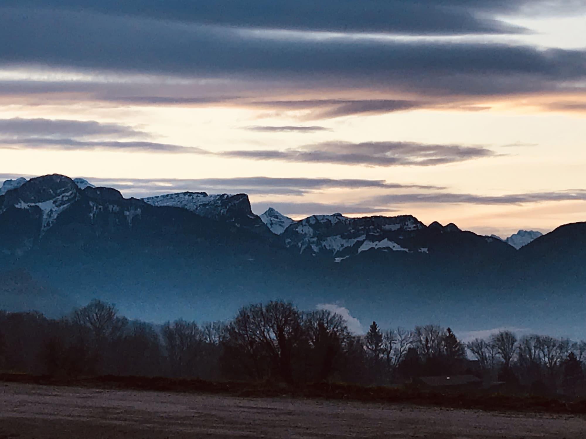 Отель Campanile Findrol Annemasse Savoie Leman Fillinges Экстерьер фото